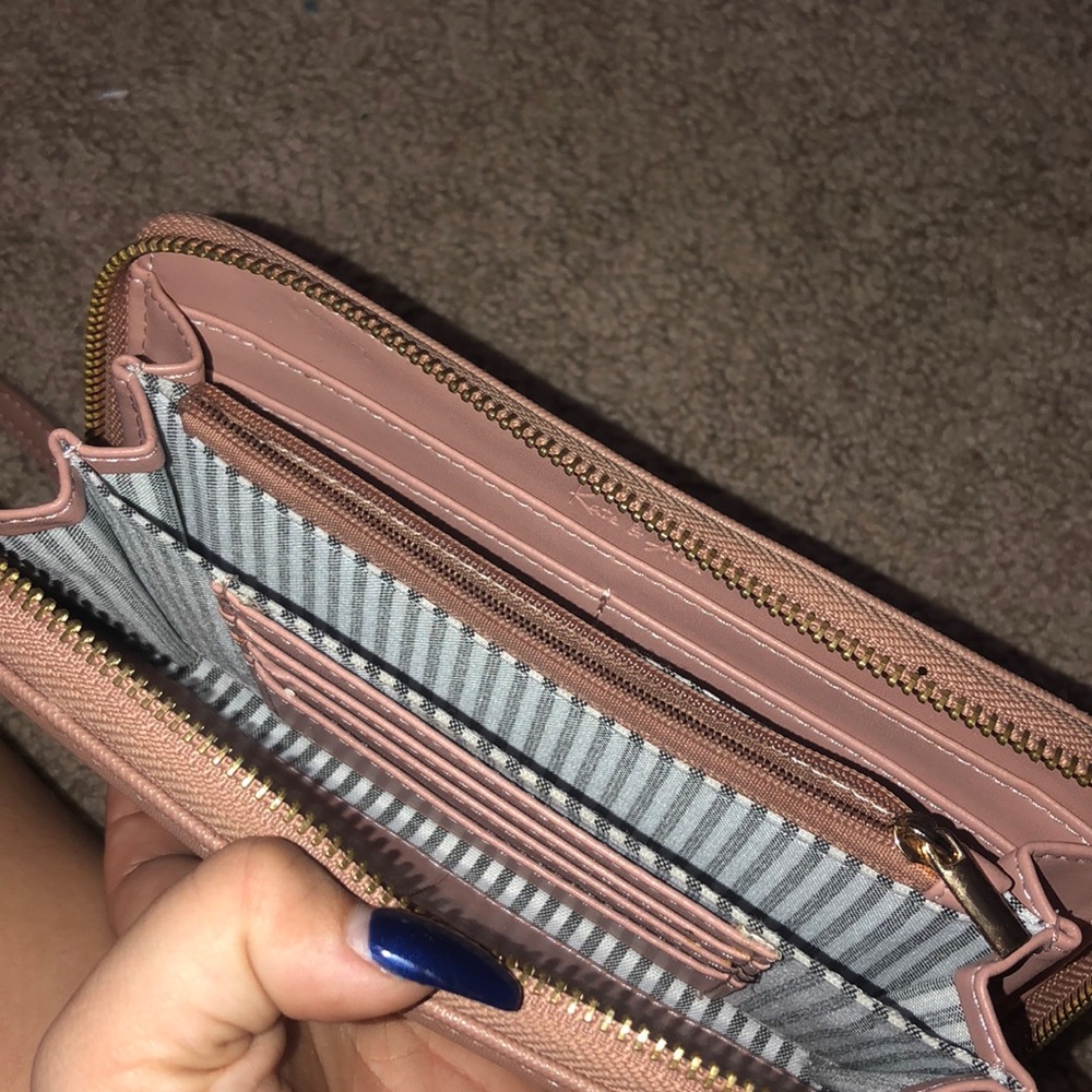 Wallet - Picture 2 of 2